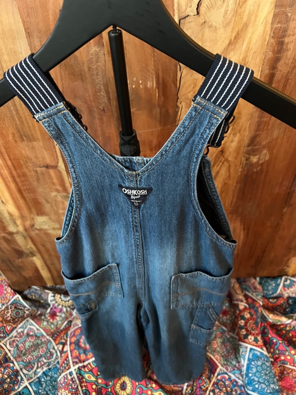 OshKosh B'gosh Blue Denim Men's Relaxed Jeans with Navy Striped Suspenders - Picture 3 of 6